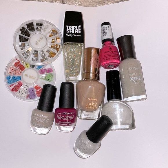Nail Polish Bundle Pinks, Neutrals, Glitter - Picture 3 of 3